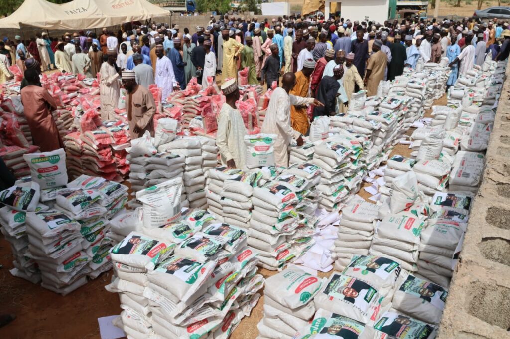 Lawmaker Provides Financial Support to Entrepreneurs in Yobe State