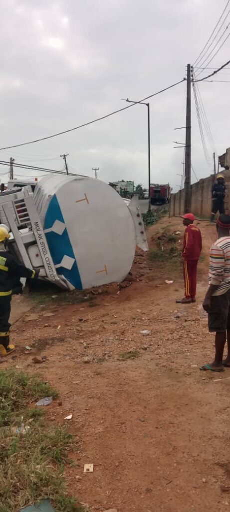 45,000 litres of petrol contained after tanker crash near Eleyele
